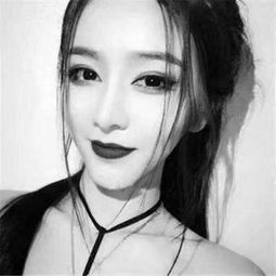 求大佬给我找找这个头像的另一个情侣头像,谢谢