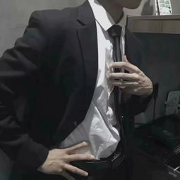 卡通人物穿西装头像中正