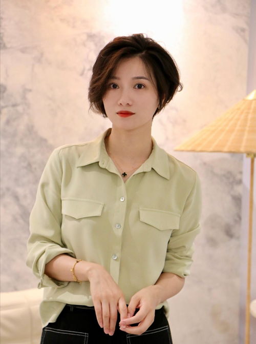 三四十多岁的女人,夏日掌握这几类单品的搭配方式,优雅又有美感