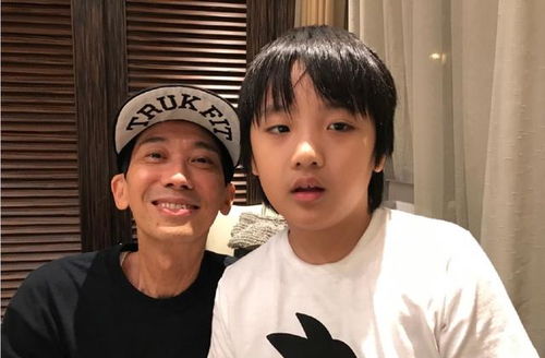 表情费曼自拍做鬼脸高冷搞怪新浪图片表情