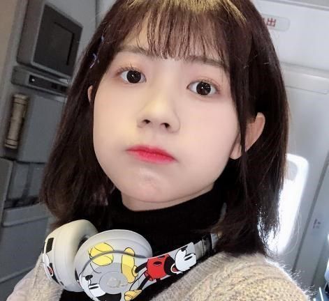 火箭少女剪短发,杨超越漫画脸,yamy高级感,孟美岐太合适了