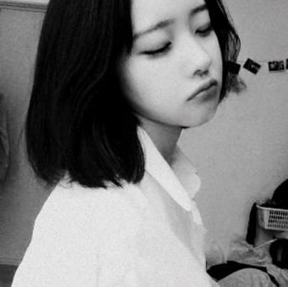抖音很火的句子女孩子要先环游世界,再去拥抱爱情