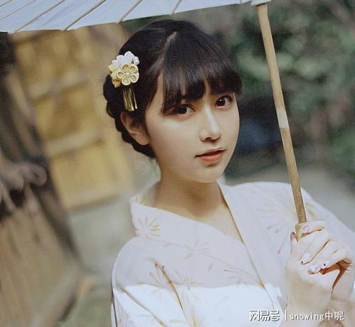 种田她穿成反派大佬的仆人,为了小命,只能紧抱反派大佬大腿