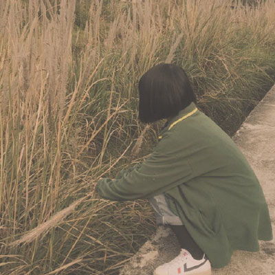 森系头像女生复古图片超好看仙气女生头像