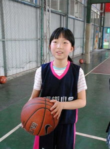 12岁萝莉被赞女乔丹76岁老人试训勇士队