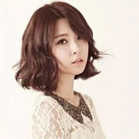 qq头像韩国女生短发韩系短发女生qq头像