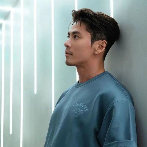 男生过了30岁别剪锅盖头试试这3款发型,轻熟又帅气