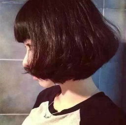 我要qq联系人的分组名称,帮忙想几个