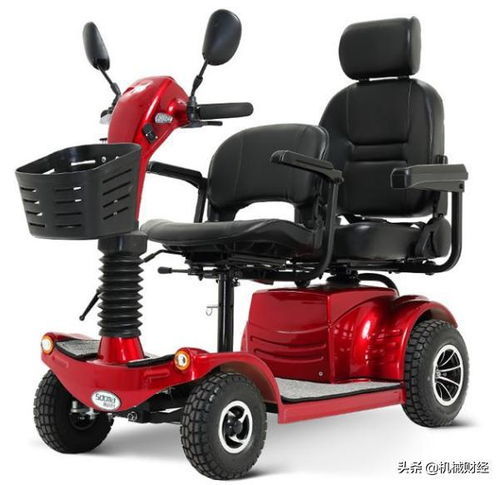 70岁老人代步三轮电动车,这2款全封闭的三轮电动车,续航100公里,适合5070岁老年人代步