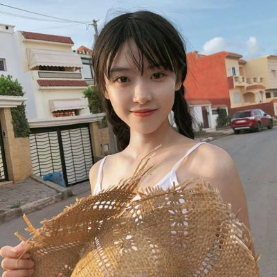 美女侧面头像图片唯美气质2018所有重逢都不如初遇