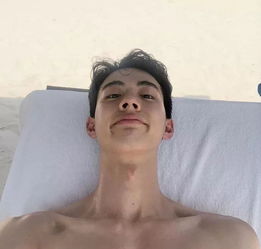 头像先是朋友后是妹,最后变成小宝贝