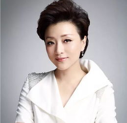 50岁杨澜气质如初一个女人的最好的活法,藏在这3件事里