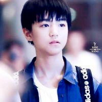 tfboys王俊凯男神qq头像小清新