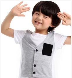 男孩短发发型9款男孩发型让你家宝贝脱颖而出
