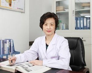 专家告诫女性40岁以后,身体出现这4个症状,3个方法预防更年期