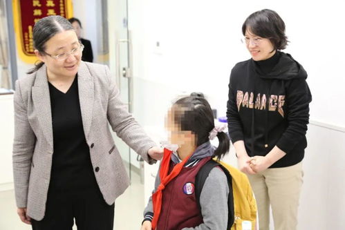 我为群众办实事依托实践基地提供菜单服务检察蓝精灵携手街道社区探索服务群众法治需求新路径