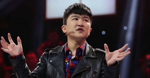 张大大录制跑男因太好笑登上热搜,直言太羡慕蔡徐坤脸小