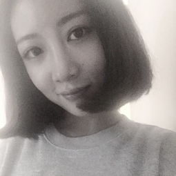 短发女生头像发型直发