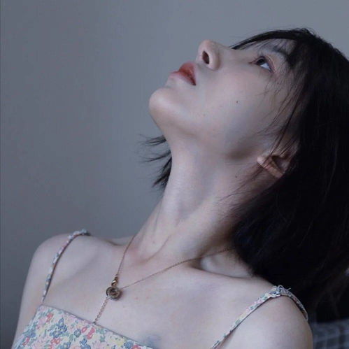 气质美女头像侧脸气质美女头像高冷侧面微信头像女生气质唯美