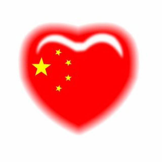 文峰颂情红歌献党为庆祝建党97周年,南大街文峰合唱团正式出道