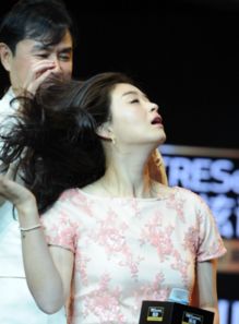 蒋欣8岁出道演技好和林志颖飚吻戏蒋欣瘦30斤后粉嫩亮相身材越来越好了