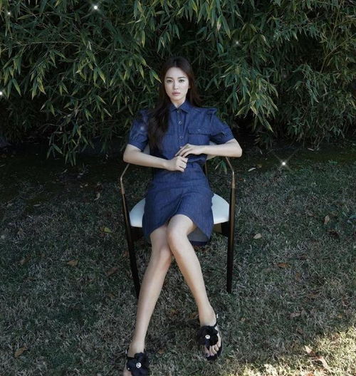40岁女人别穿太廉价了,宋慧乔3款裙装穿搭,太美了吧