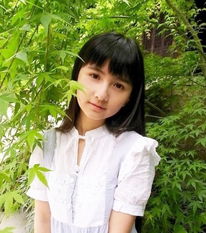头像女40岁卡通肖像