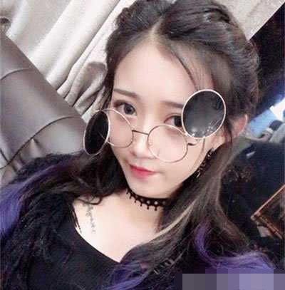 吊哥称赞小伊伊的颜值阿哲回应z哥退网事件鸽宝被神豪拉黑