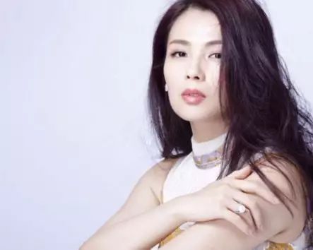 这四大属相的女人,过了35岁非富即贵有你吗
