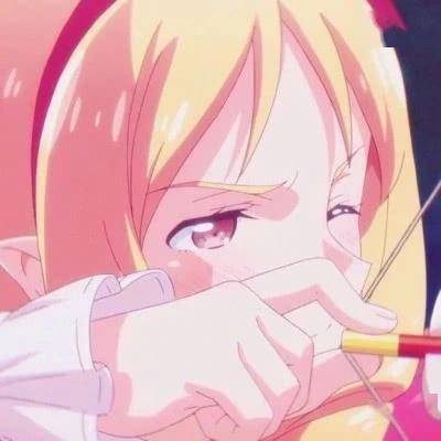 动漫女生头像每个女孩子都是银河遗落在世间的星星