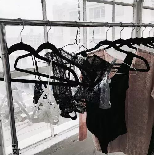夏天衣服这么晒,晒一件毁一件再不看就晚了
