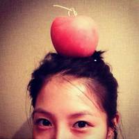 求女生逗比头像急需谢谢