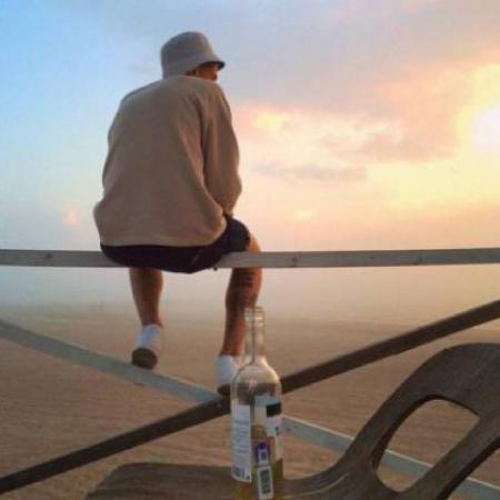 50岁男人背影头像拍照小技巧