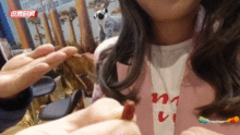 虽然心疼但哈哈哈美女主播吃鸟眼辣椒,全程表情包还有这些美食攻略...