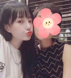 手机头像卡通女孩李小璐