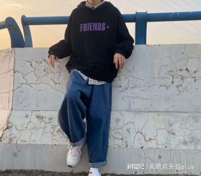 男生头像男生头像成熟稳重,时光流逝回忆太多第243期