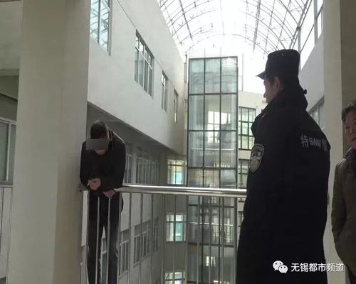 闹哪样今天上午一男子又在社保局扬言跳楼工作人员都记不清第几回了