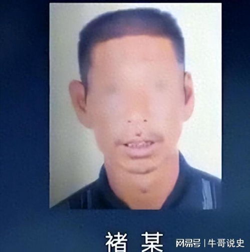 60岁大爷身体不行,每晚从妻子档内薅毛,妻子哀求太疼了,别薅