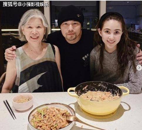 有种整容叫周杰伦妻子,摘下美瞳的她,混血感降低更像路人