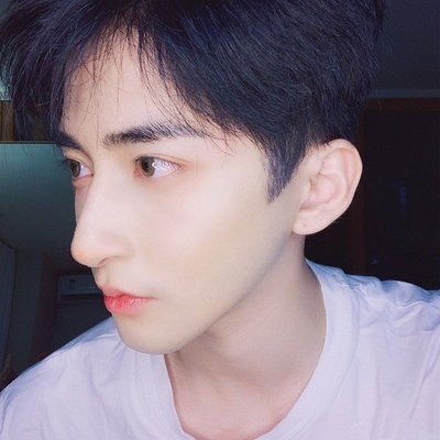 网红男生头像阳光气质2020网红图片大全男生图片