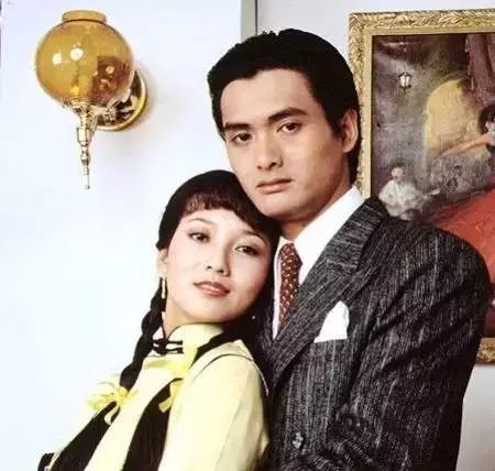 周润发结婚30年无子真相我有女儿,不过她死了