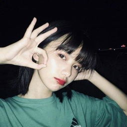 可爱少女风头像爱兔子也爱你