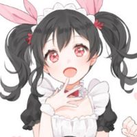 漂亮的蓝色花裙子
