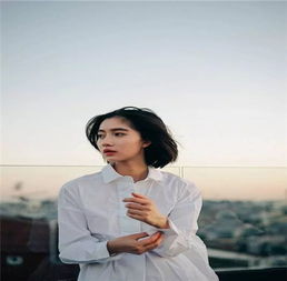 短发怎么打理短发卷发造型