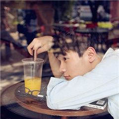男人头像成熟文艺范微信头像图片大全