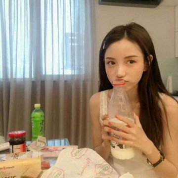 御姐高冷气质微信头像