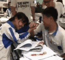 搞笑的gif表情无敌风火轮