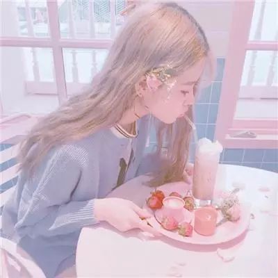 女生头像漂亮的女生头像