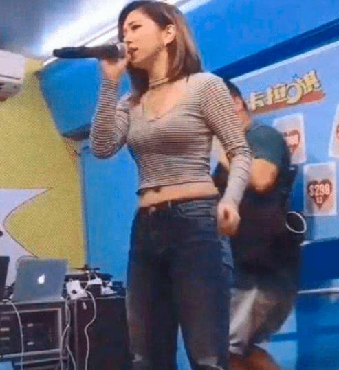 邓紫棋走红前长什么样当看清照片后,网友是男人喜欢的那一款