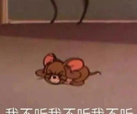 小姐姐你这是在做陶瓷呢,还是在玩泥巴啊我也想玩